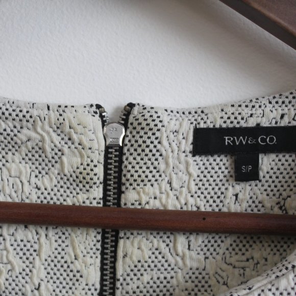 RW&CO white peplum top | S - Picture 4 of 5